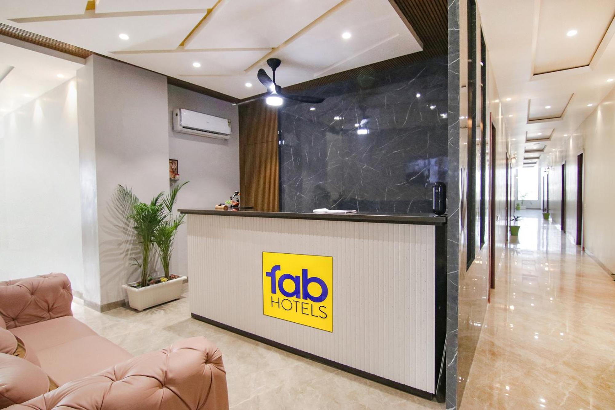 Fabhotel Prime Royal Court Ludhiana Exterior foto